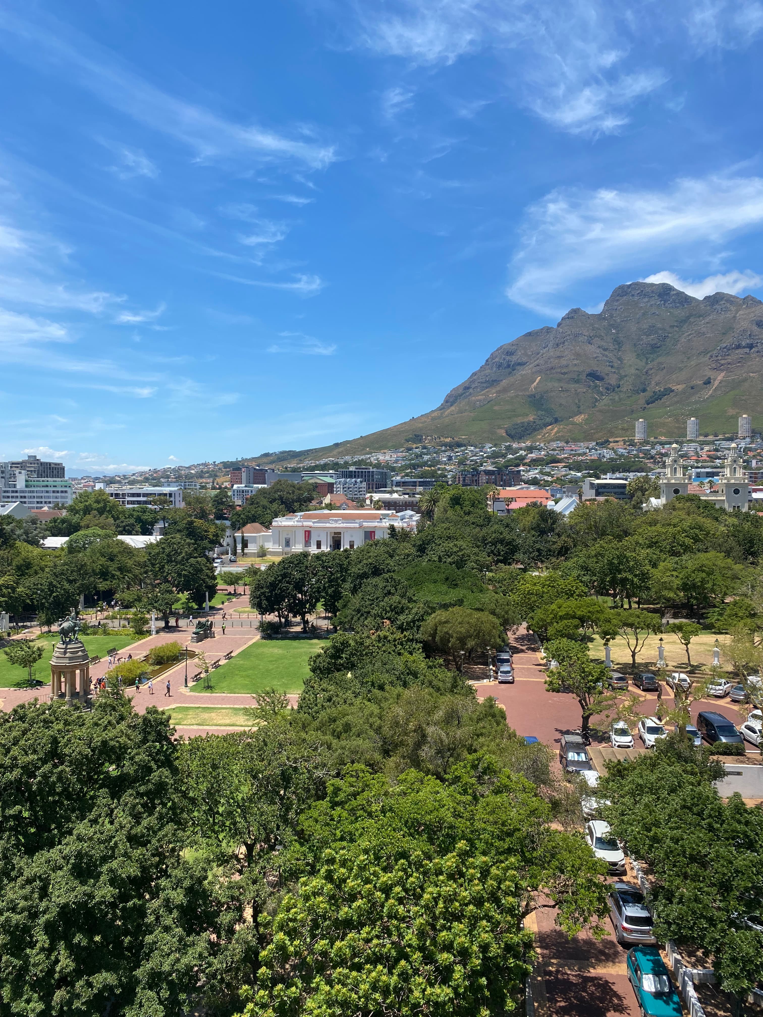 The Company's Garden: Şehrin Ortasında Sakin Bir Doğa Molası